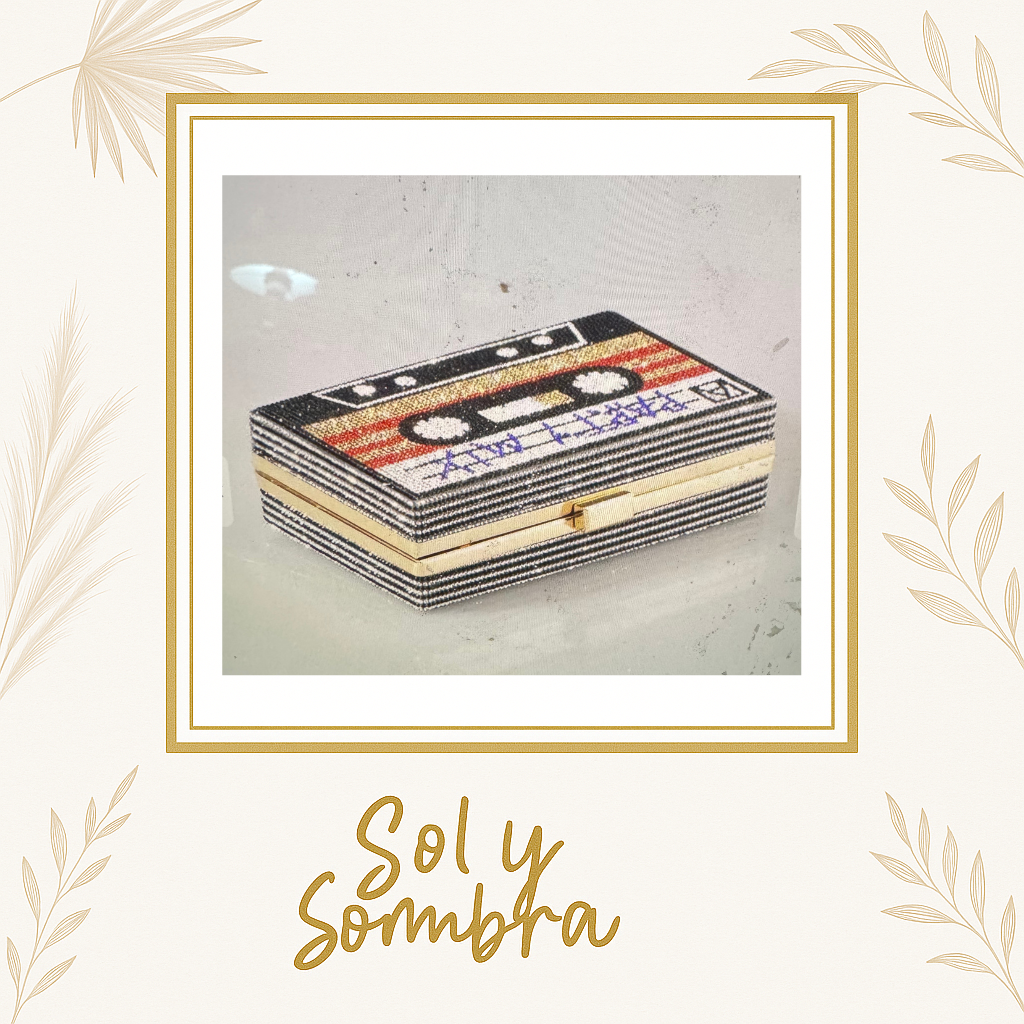 Bolsa Clutch Cassette 80’s Rock ✨🎶